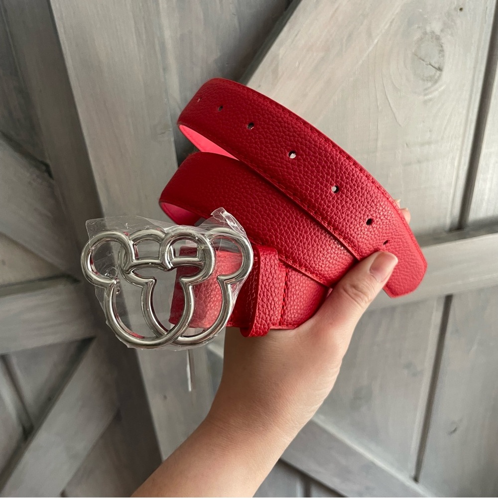Disney Minnie Mouse Red Vegan Leather Belt Silver hardware‎ NWT - Picture 6 of 6